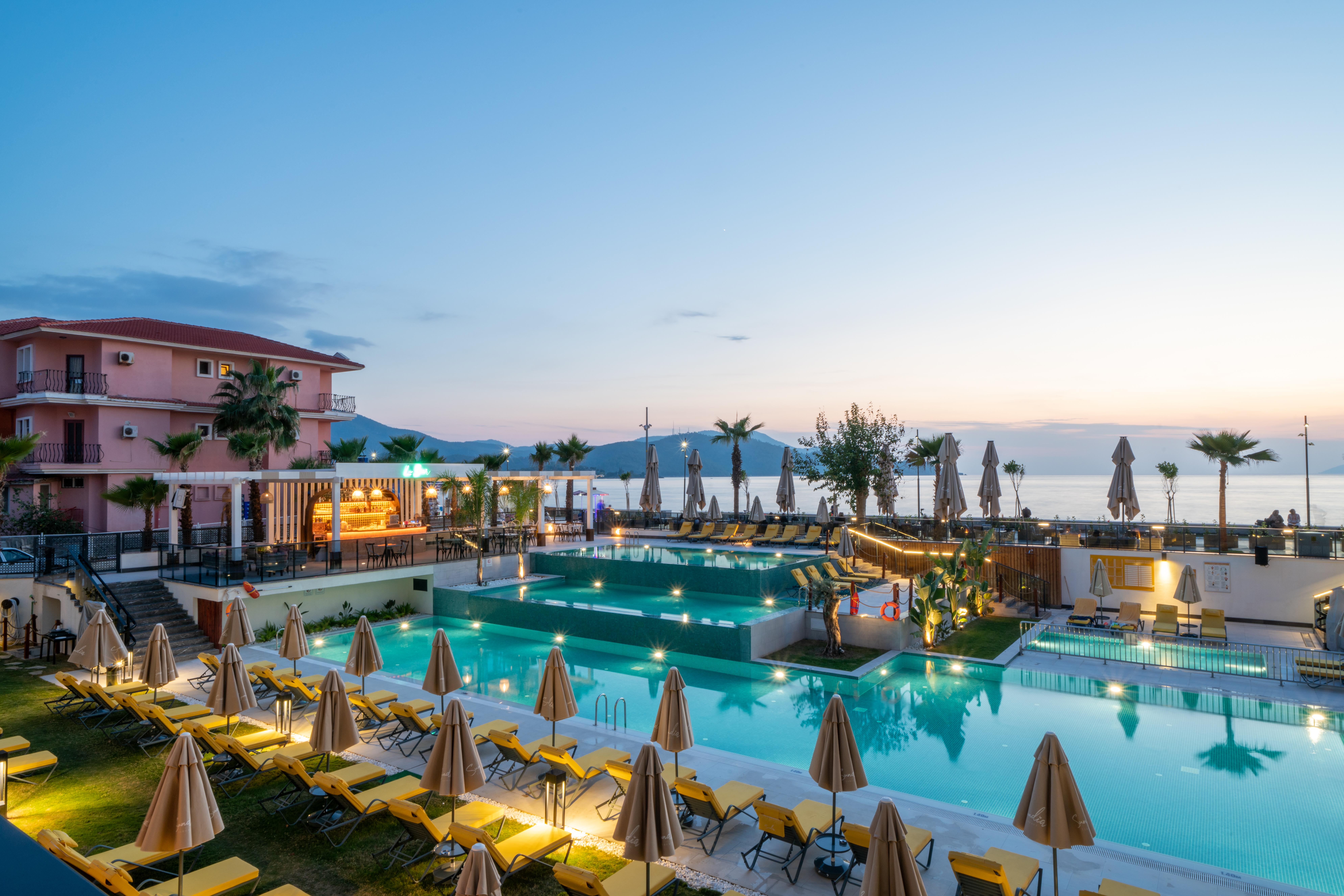 Sundia Exclusive By Liberty Fethiye Adults Only Hotel Exterior photo The resort's main pool